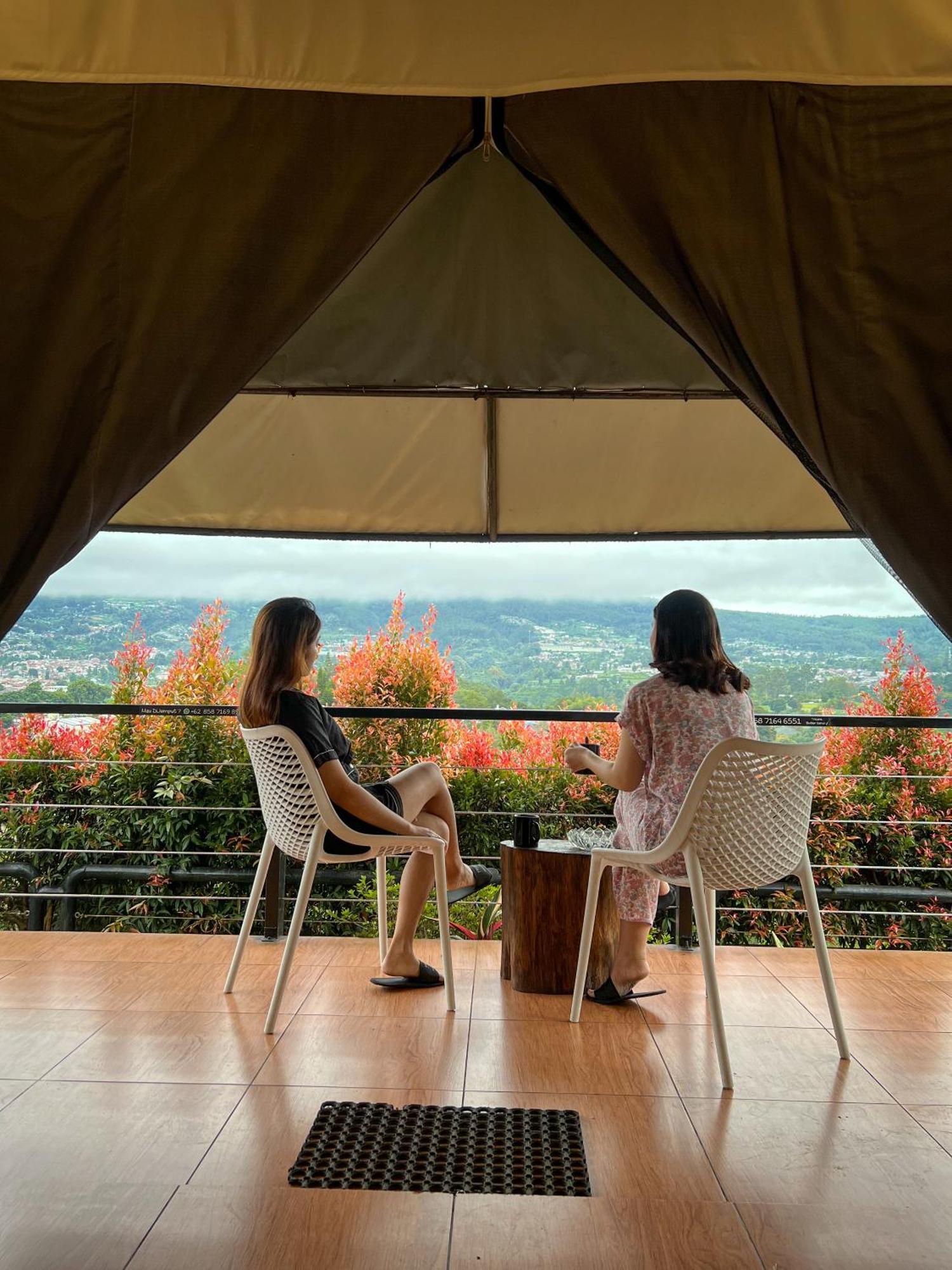 Trizara Resorts - Glam Camping เล็มบัง ภายนอก รูปภาพ